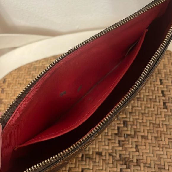 Louis Vuitton Pochette Accessoires Damier - Picture 9 of 17